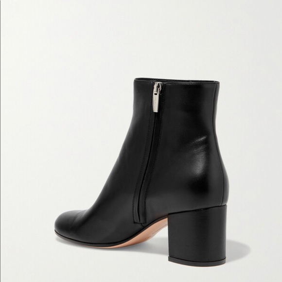 Gianvito Rossi Margaux Ankle Bootie Size 9 in Black - Picture 6 of 6